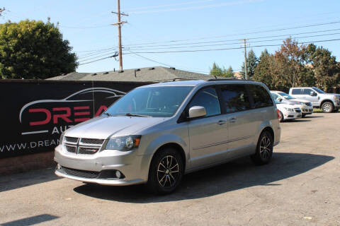 2017 Dodge Grand Caravan GT FWD photo