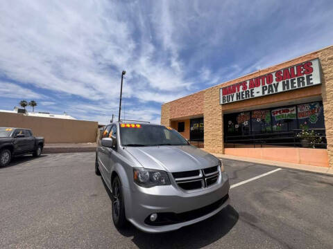 2017 Dodge Grand Caravan GT FWD photo