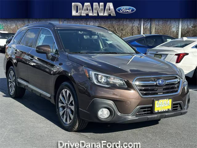 2019 Subaru Outback Touring AWD photo