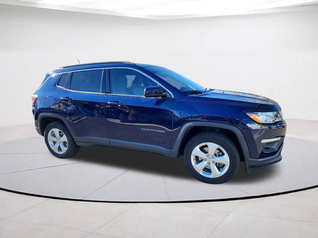 2019 Jeep Compass Latitude 4WD photo