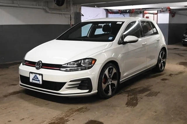 2019 Volkswagen Golf GTI S FWD photo