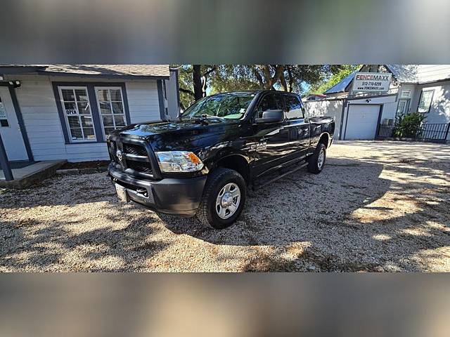 2018 Ram 2500 Tradesman 4WD photo