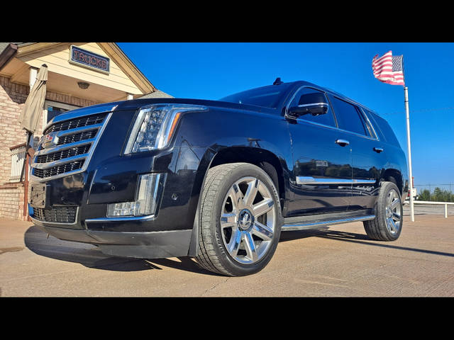 2019 Cadillac Escalade Luxury RWD photo