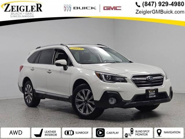 2019 Subaru Outback Touring AWD photo