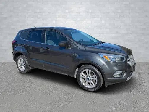 2019 Ford Escape SE FWD photo