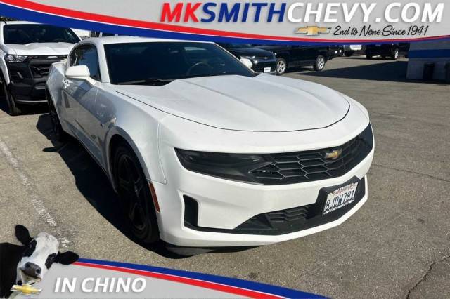 2019 Chevrolet Camaro 1LT RWD photo