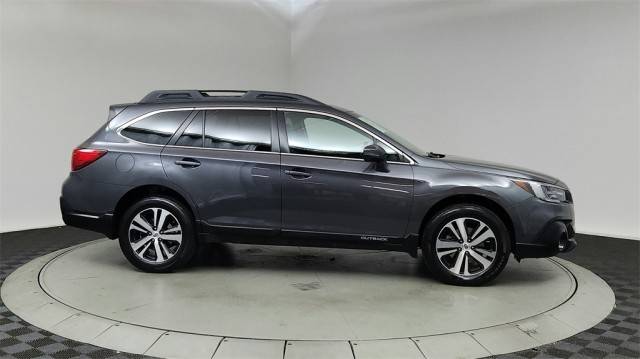 2019 Subaru Outback Limited AWD photo