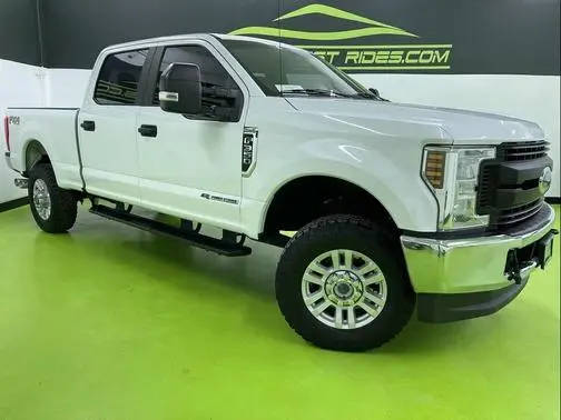 2019 Ford F-350 Super Duty XL 4WD photo