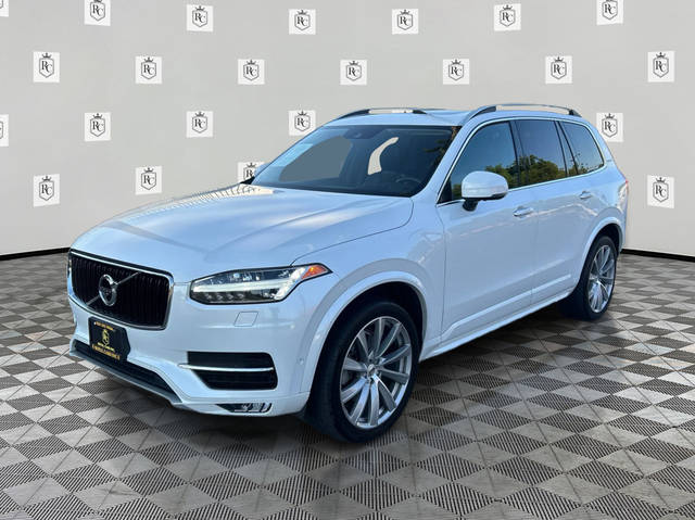 2019 Volvo XC90 Momentum AWD photo