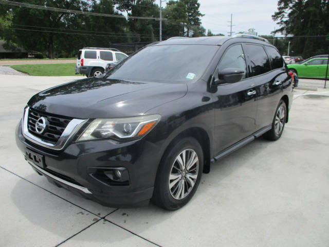 2017 Nissan Pathfinder SV FWD photo