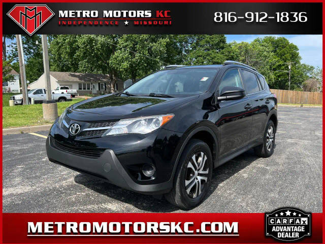 2015 Toyota RAV4 LE AWD photo