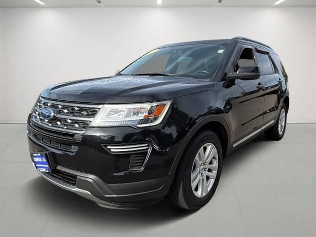 2019 Ford Explorer XLT 4WD photo