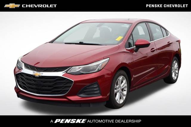 2019 Chevrolet Cruze LT FWD photo
