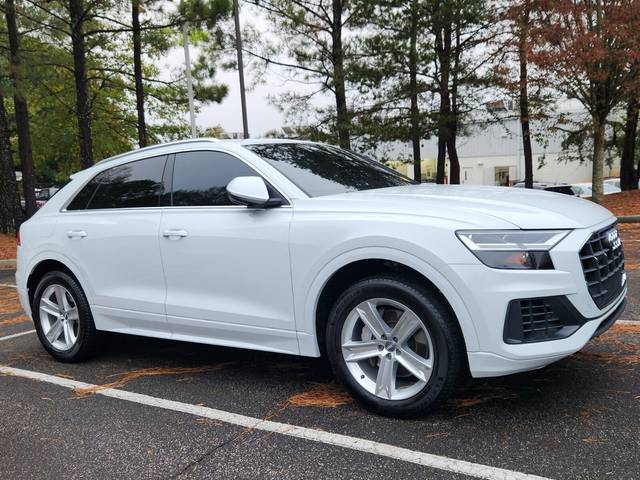 2019 Audi Q8 Premium AWD photo