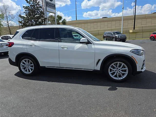2019 BMW X5 xDrive40i AWD photo