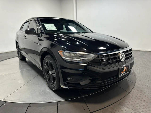 2019 Volkswagen Jetta R-Line FWD photo