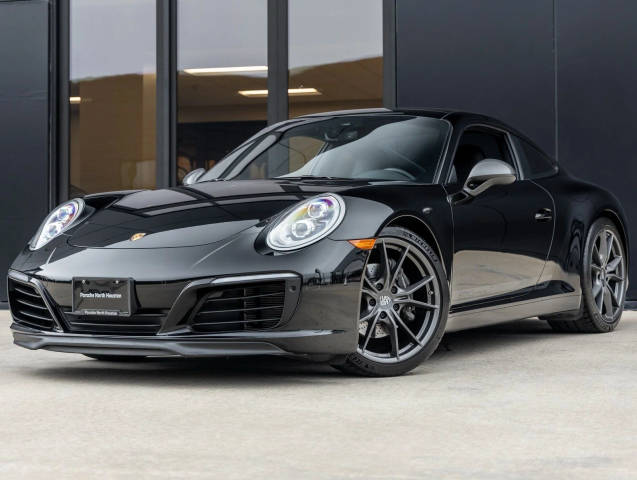 2019 Porsche 911 Carrera T RWD photo