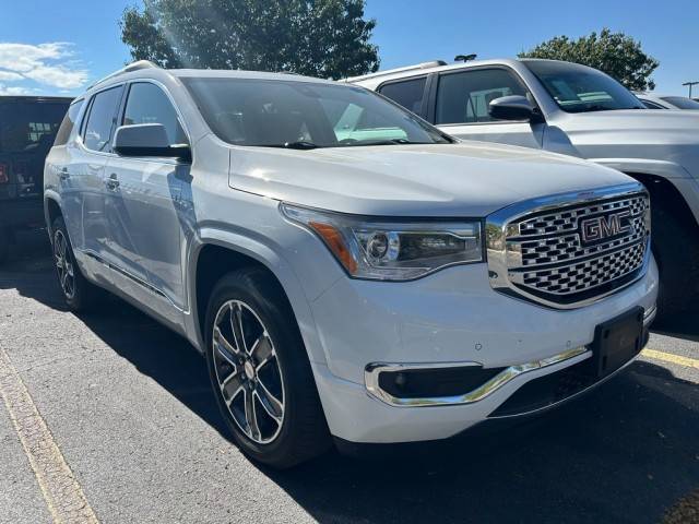 2019 GMC Acadia Denali AWD photo