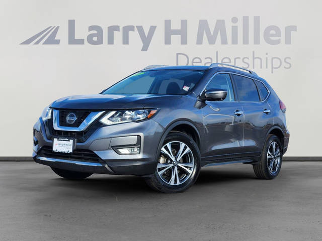 2019 Nissan Rogue SV AWD photo