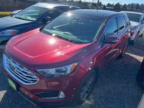 2019 Ford Edge Titanium AWD photo