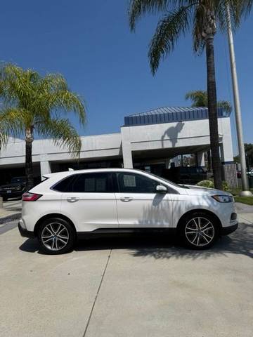 2019 Ford Edge Titanium FWD photo