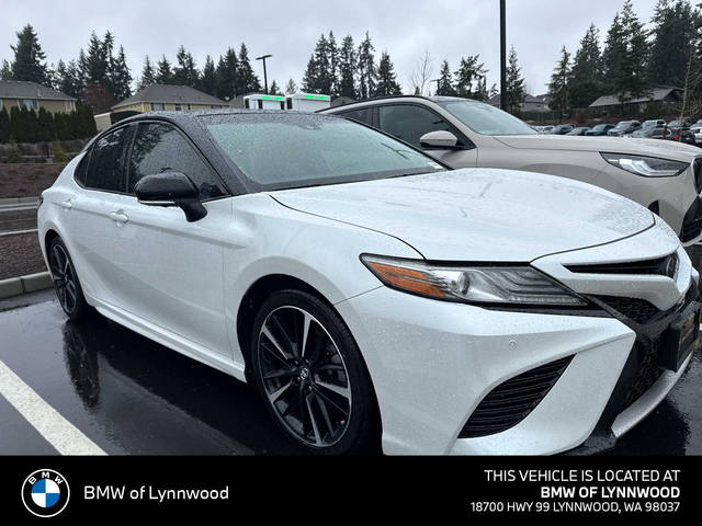 2018 Toyota Camry XSE V6 FWD photo