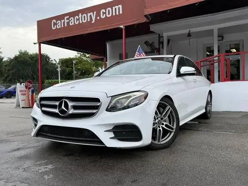 2019 Mercedes-Benz E-Class E 300 RWD photo