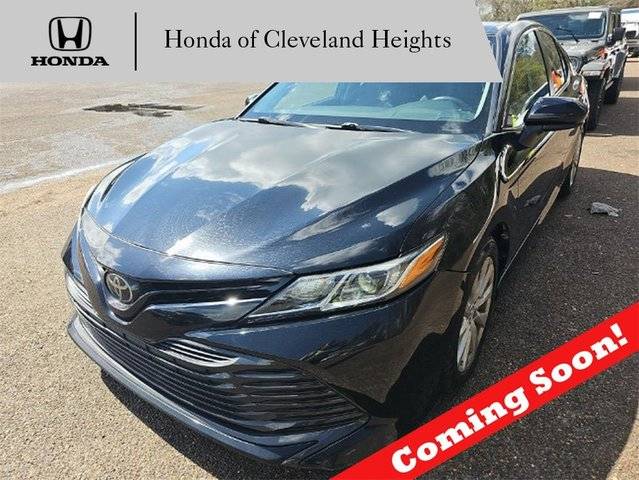 2019 Toyota Camry LE FWD photo
