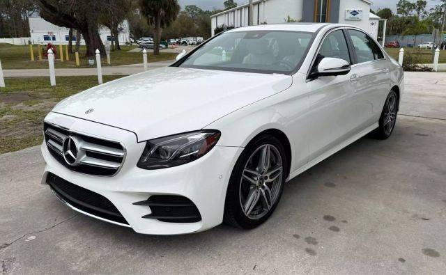 2019 Mercedes-Benz E-Class E 300 RWD photo