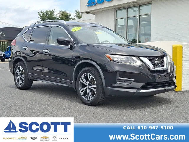 2019 Nissan Rogue SV AWD photo