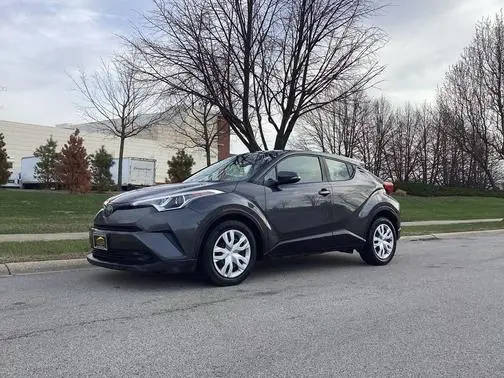 2019 Toyota C-HR LE FWD photo