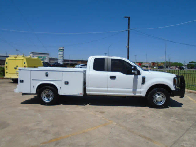 2019 Ford F-250 Super Duty XL RWD photo