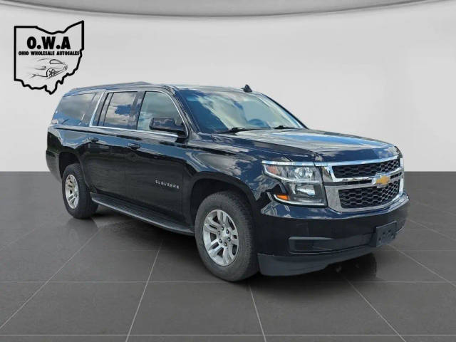 2018 Chevrolet Suburban LT 4WD photo