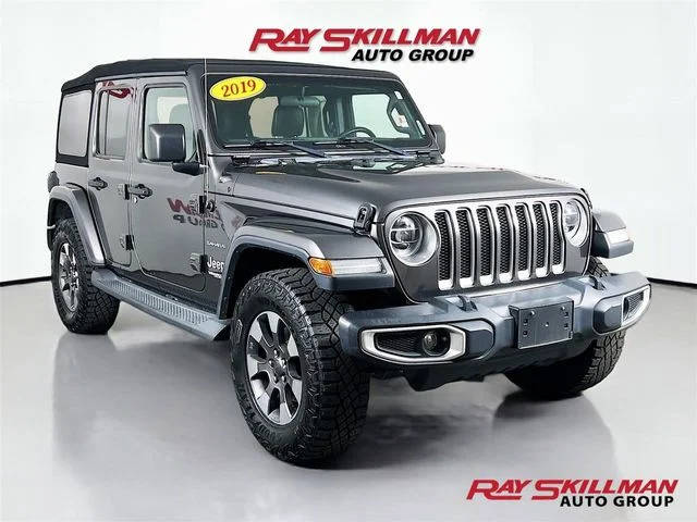 2019 Jeep Wrangler Unlimited Sahara 4WD photo