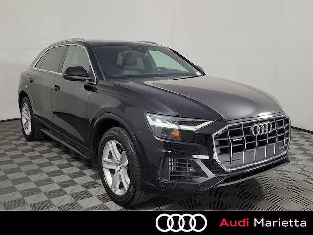 2019 Audi Q8 Premium AWD photo