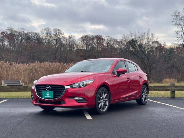2018 Mazda 3 Touring FWD photo