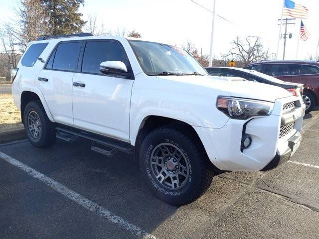 2019 Toyota 4Runner TRD Off Road Premium 4WD photo