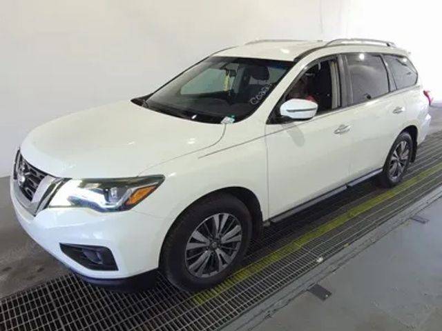 2019 Nissan Pathfinder S FWD photo