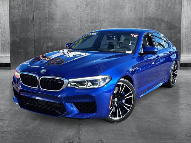 2019 BMW M5  AWD photo