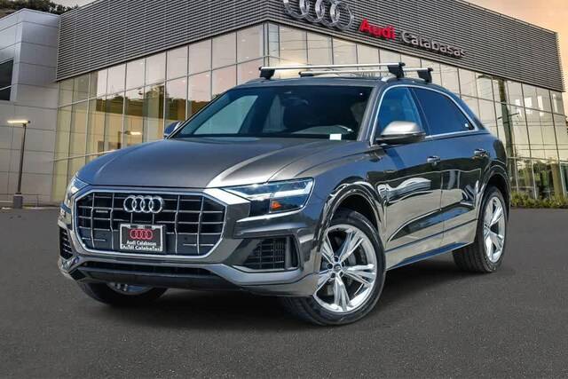 2019 Audi Q8 Premium AWD photo