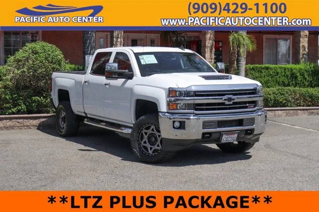 2019 Chevrolet Silverado 2500HD LTZ 4WD photo