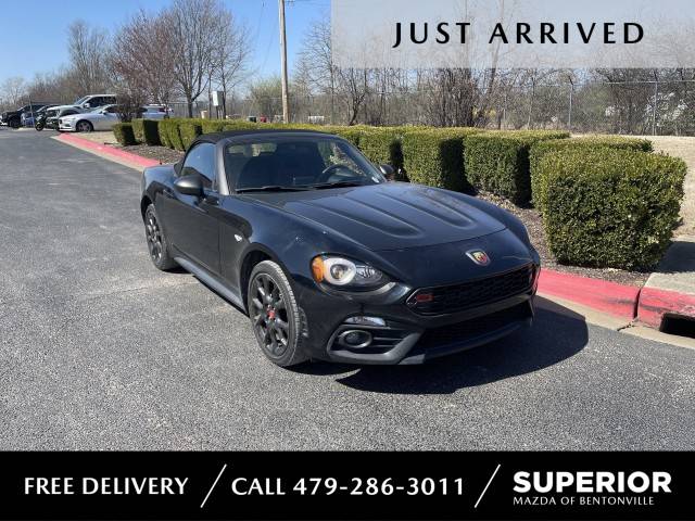 2019 FIAT 124 Spider Abarth RWD photo