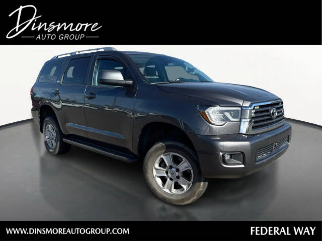 2018 Toyota Sequoia SR5 4WD photo