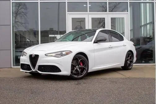 2019 Alfa Romeo Giulia Ti Sport AWD photo
