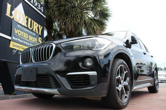 2019 BMW X1 sDrive28i FWD photo