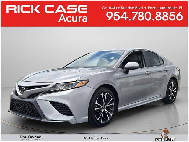 2019 Toyota Camry SE FWD photo