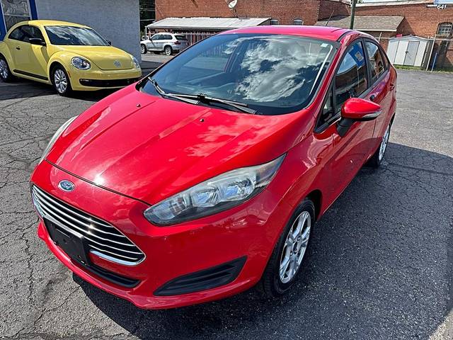 2015 Ford Fiesta SE FWD photo