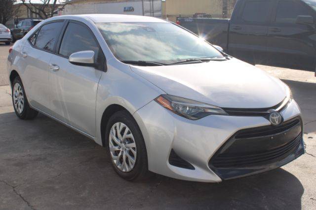 2019 Toyota Corolla LE FWD photo