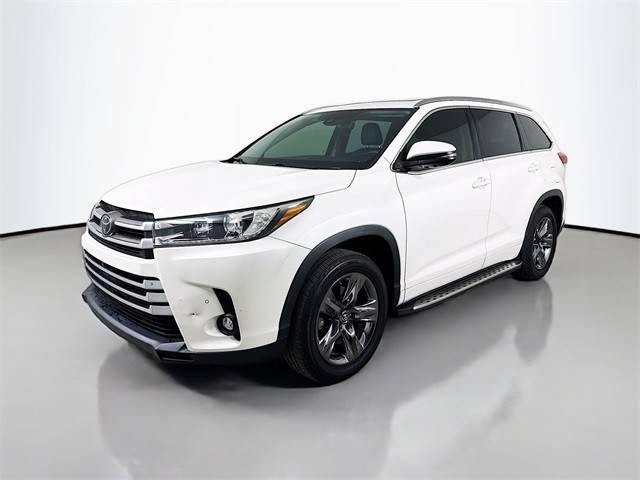 2019 Toyota Highlander Limited Platinum FWD photo