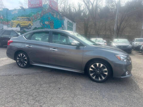 2019 Nissan Sentra SR FWD photo